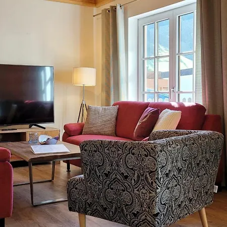 Hochalmbahnen 1-01 Maislaufeldweg 1a *