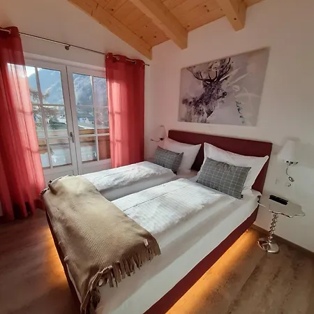 Alpehytte Hochalmbahnen 1-01 Maislaufeldweg 1a Rauris